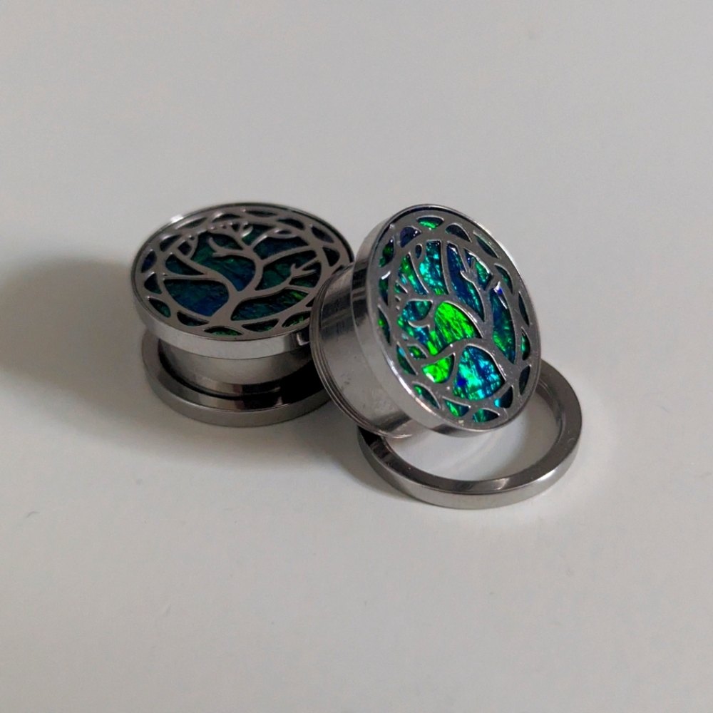 Silver and Green Ear Plugs (16mm|5/8")